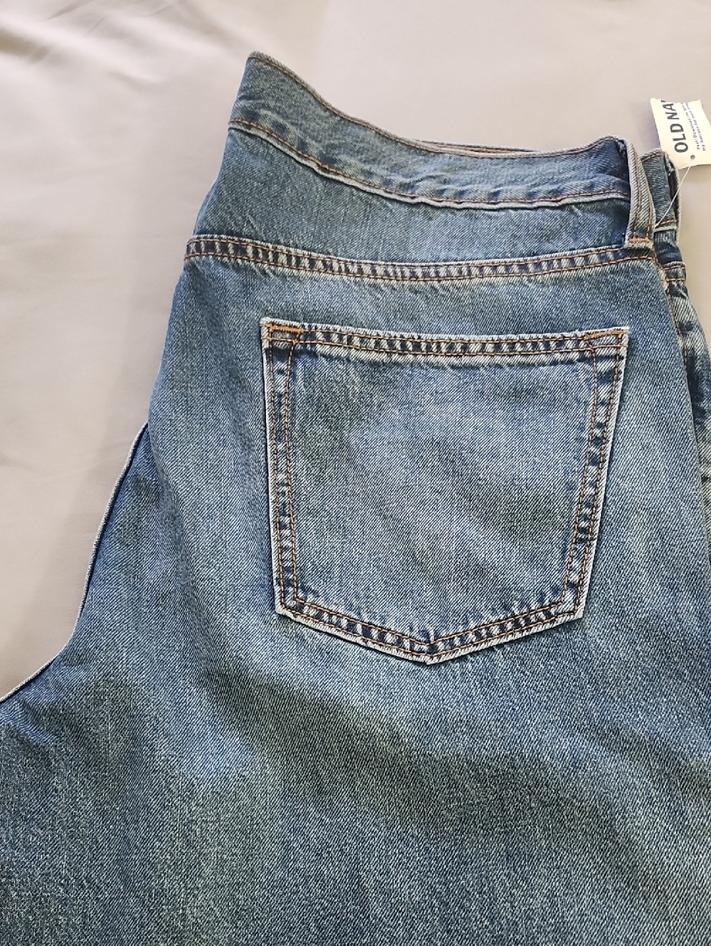 Old Navy Men's Medium Blue Denim Jean with Back Pocket Size 36x30